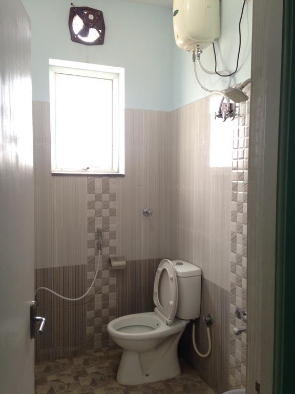 Oyo 4355 Goodland Guest house 2*